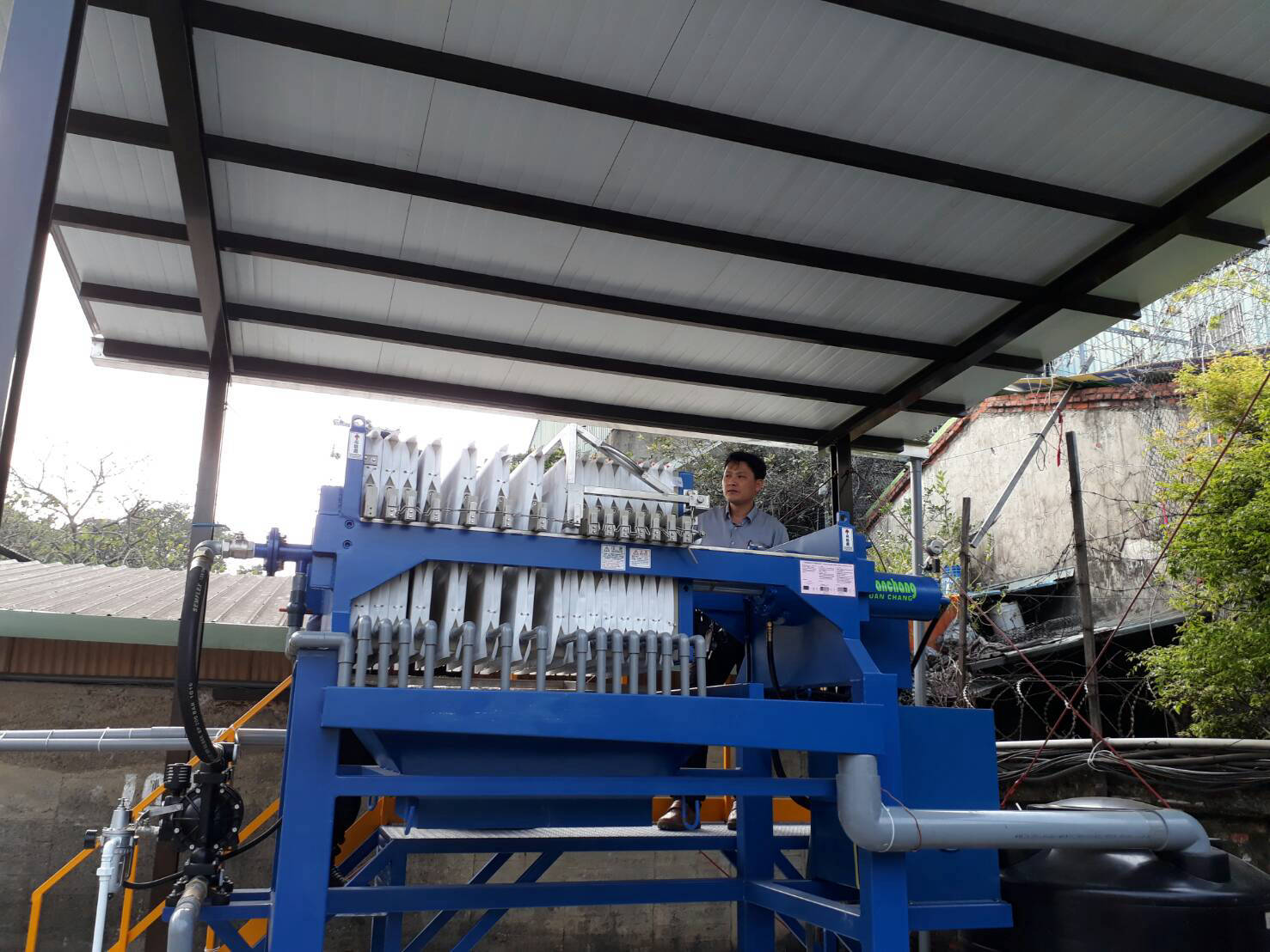 新莊華新電纜板框脫水機